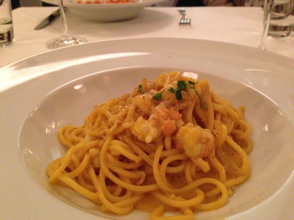 Spaghetti mit Scampi-Carbonara