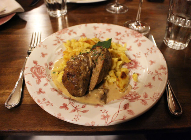 Alpenrose: Hackbraten