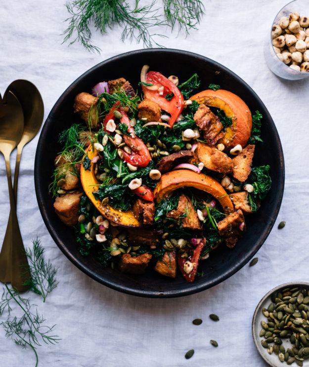Herbst-Panzanella mit Kale und Kürbis von Gastbloggerin Nicole von magsfrisch. Foto: magsfrisch/Nicole