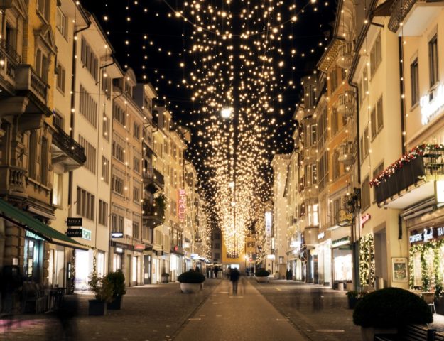 https://www.freizeit.ch/aktuell/20142/zauberhafter-advent-in-zurich