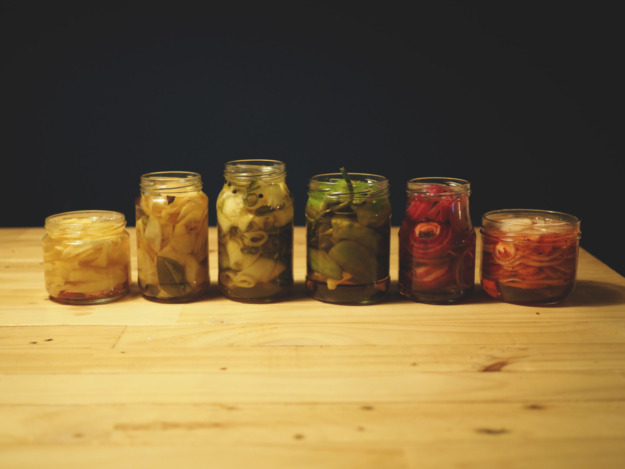 Pickles Pickling-Vegetables